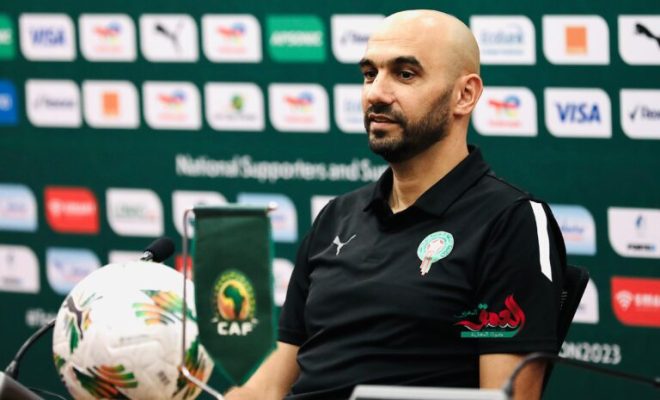 الركراكي: لسنا هنا للدفاع عن راية العرب.. وهناك من أراد التأثير على تركيزنا بنشر الإشاعات