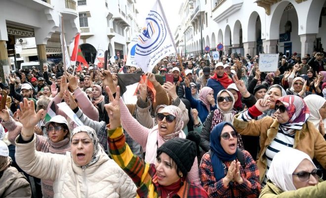 أولياء التلاميذ يرفضون خيار الإضراب ويحذرون من العودة إلى “نقطة الصفر”