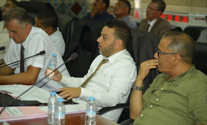 بعد البام والدستوري.. 9 أحزاب تحشر الاستقلال في الزاوية وتقرر سحب الثقة من رئيس مجلس آسفي