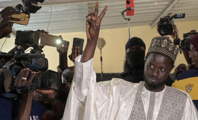 من السجن إلى رئاسة السينغال.. باسيرو ديوماي فاي مرشح المعارضة خامس رئيس للسينغال