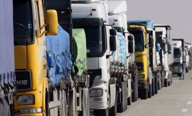 الحكومة تعلن عن دعم إضافي لمهنيي النقل الطرقي