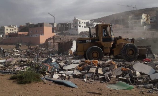 السلطات الإقليمية والمحلية تشن حملة في مواجهة فوضى العشوائيات بإقليم الحسيمة