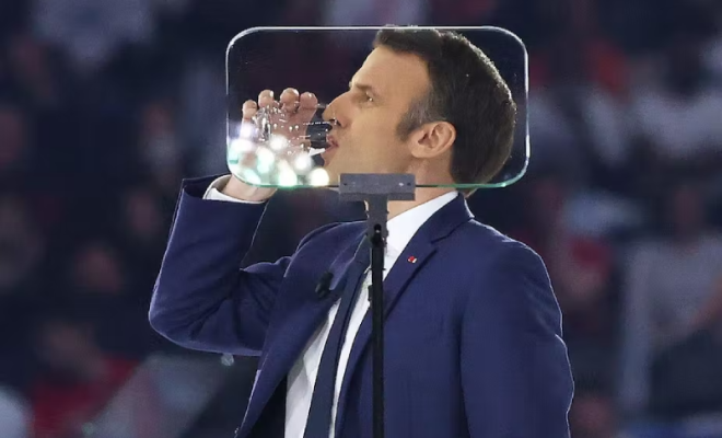 فرنسا تخرج من دائرة الغموض