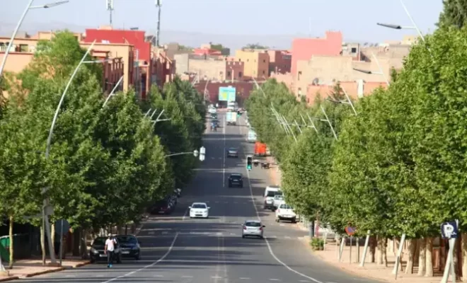 التلاعب بصفقة ملاعب القرب يحوم حول جماعة أزيلال.. والرئيس: الأشغال أنجزت مجانا