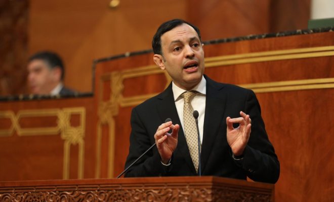 السكوري: قانون الإضراب طال انتظاره و”المعارضة المسؤولة” اختارت الحوار بدل الانسحاب