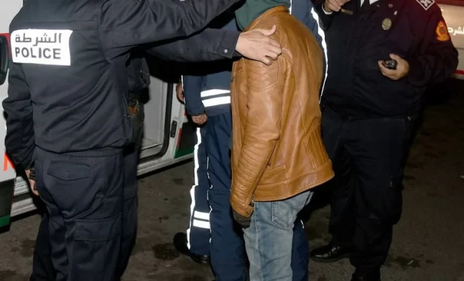 عملية أمنية مشتركة تُفضي إلى توقيف شبكة لترويج الكوكايين والأقراص المهلوسة بين منطقتي تيفلت والخميسات.